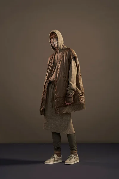 Look 17